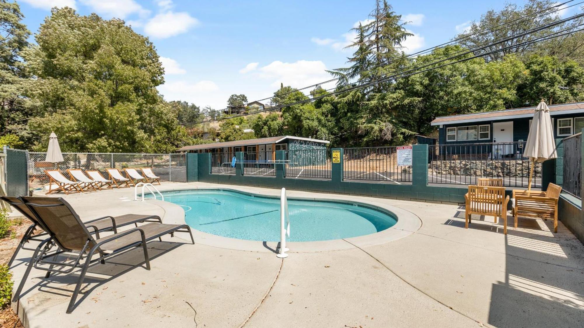 The Rae | Sequoia Motel Rm 5 Three Rivers Esterno foto